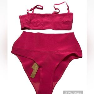 SKIMS bikini set magenta knit high waisted adjustable straps m